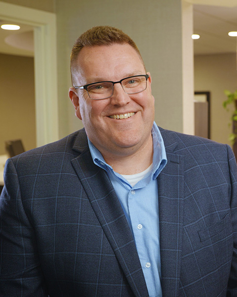 Drew at 44 West Dental Drew at 44 West Dental